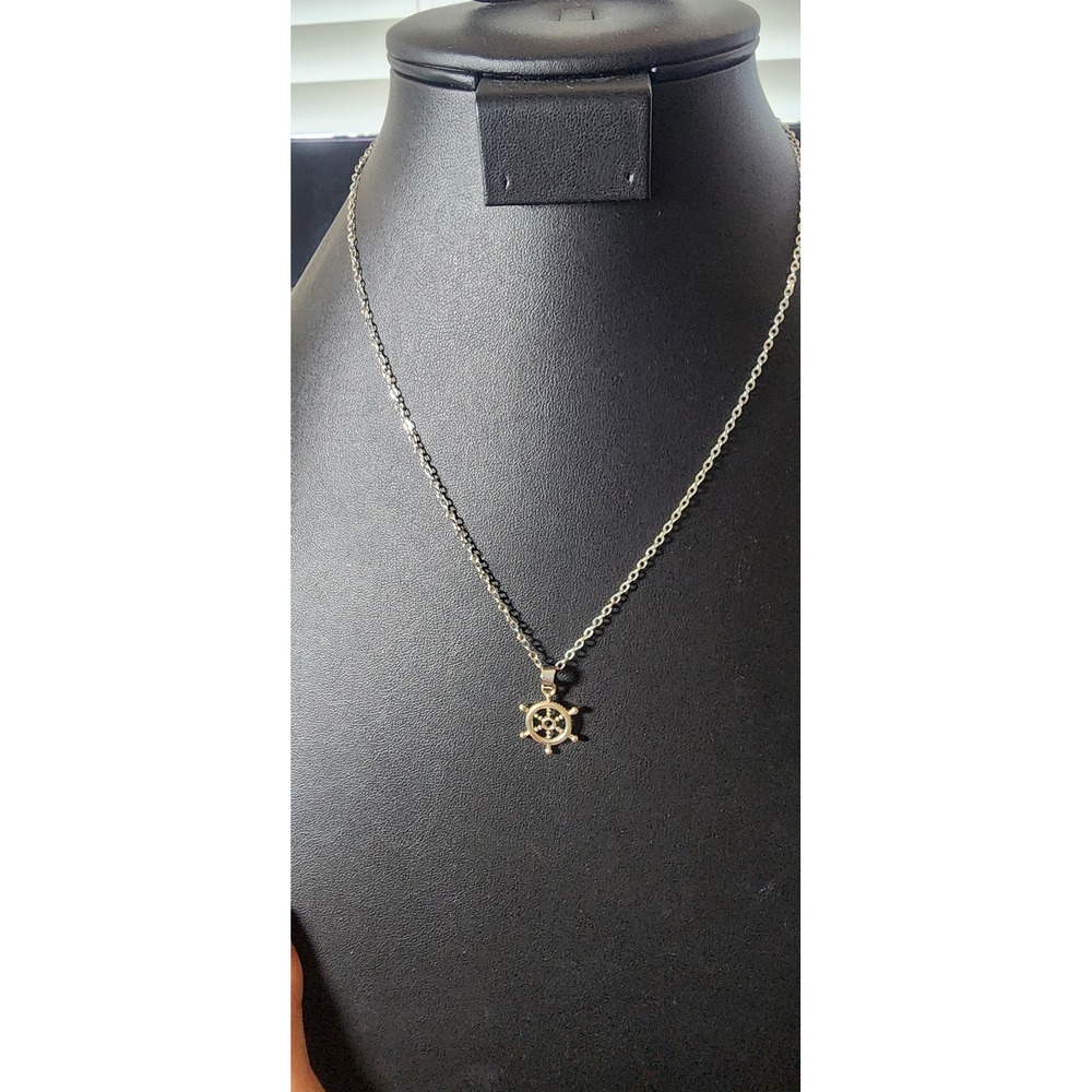 Silver Tone Ship Wheel Nautical Charm Necklace Lobster Clasp 18 Inch Chain